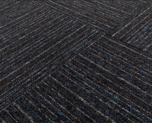 Alfombra modular solid stripes 578 azul marca nuvow