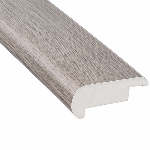 Moldura Nariz De Escalón Villa Pisos Moldura nariz de escalón para pisos en acabado gris madera.